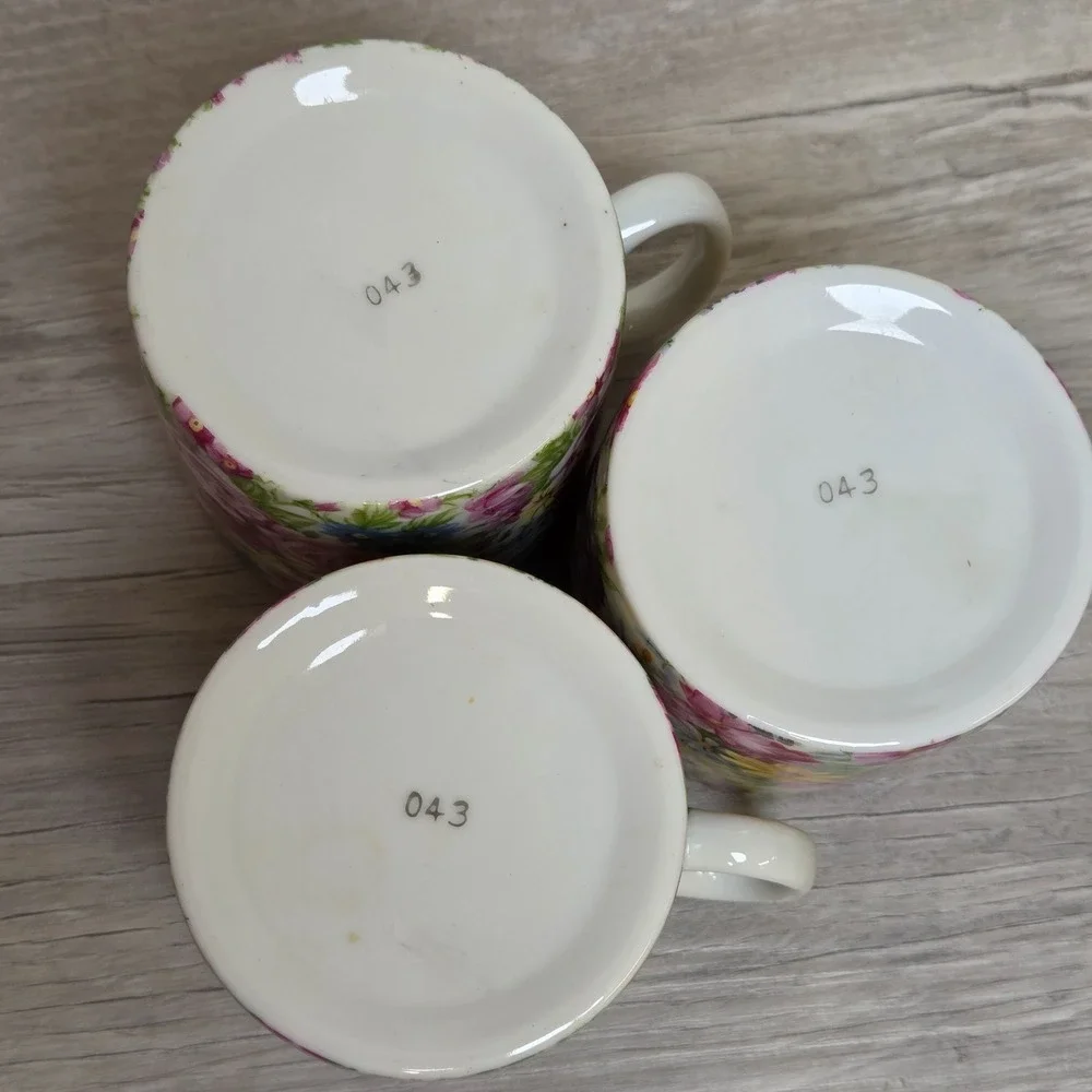 Set of 3 Vintage-Style Floral Ceramic Tea Cups Shabby Chic Cottagecore Floral